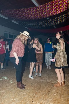 Bild 47 - Latuff 2016 Feier